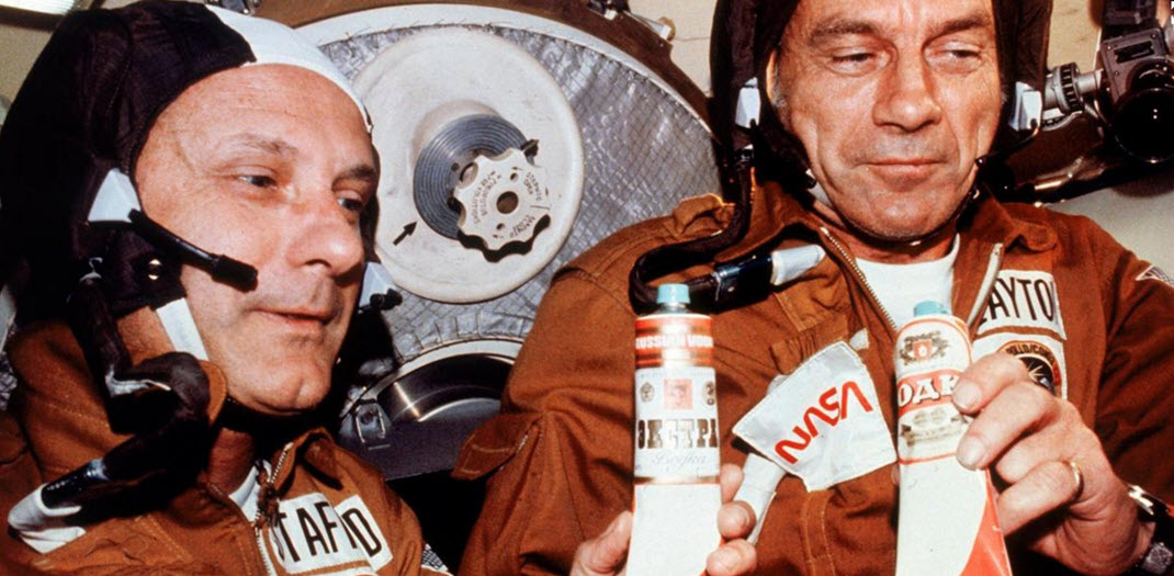  космос, алкоголь в космосе, история, день космонавтики