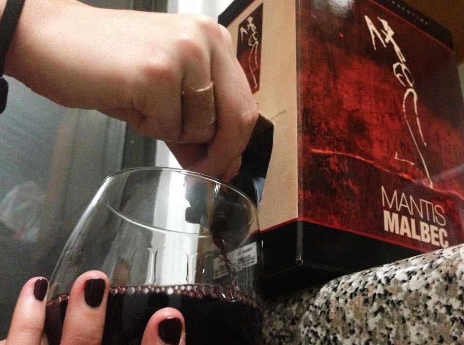  вино в коробке, каберне, таннины, качество вина, корковые пробки, Бордо