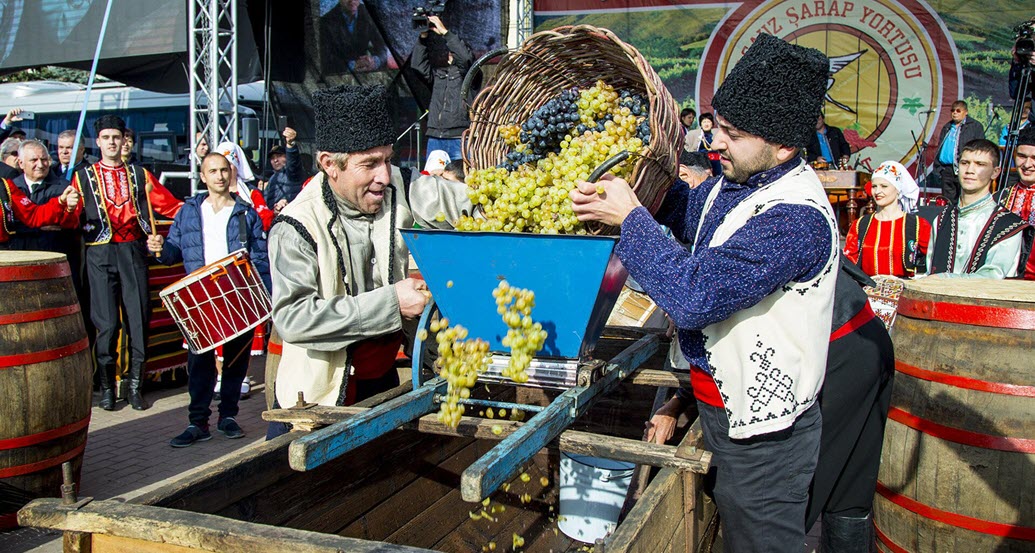  Молдавия, виноделие в Молдавии, национальный день вина