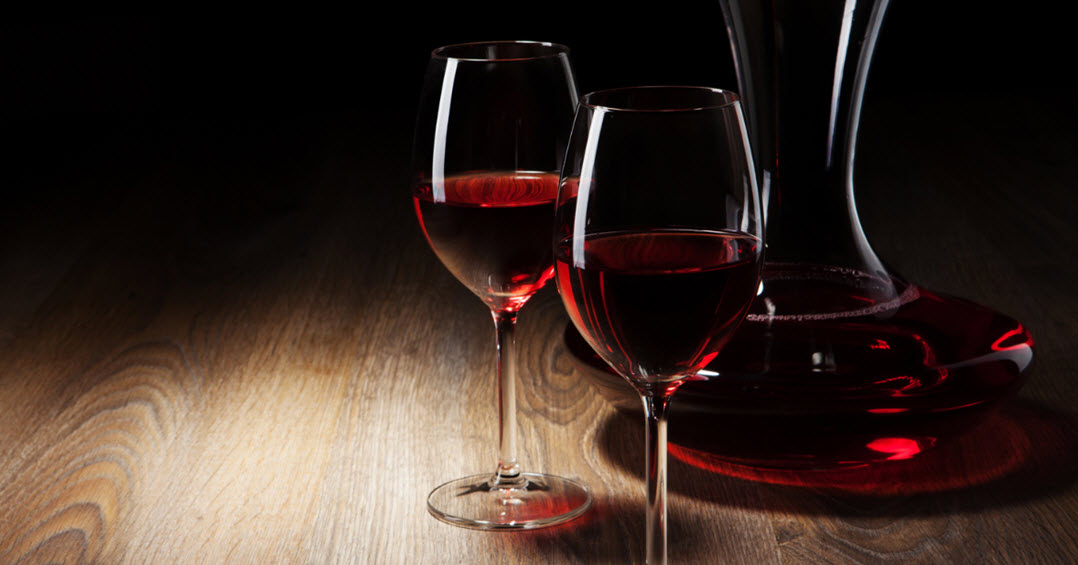  красное вино, некачественное вино, сбалансированное вино, таннины, декантер